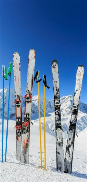 Banner 90x180cm Ski im Schnee